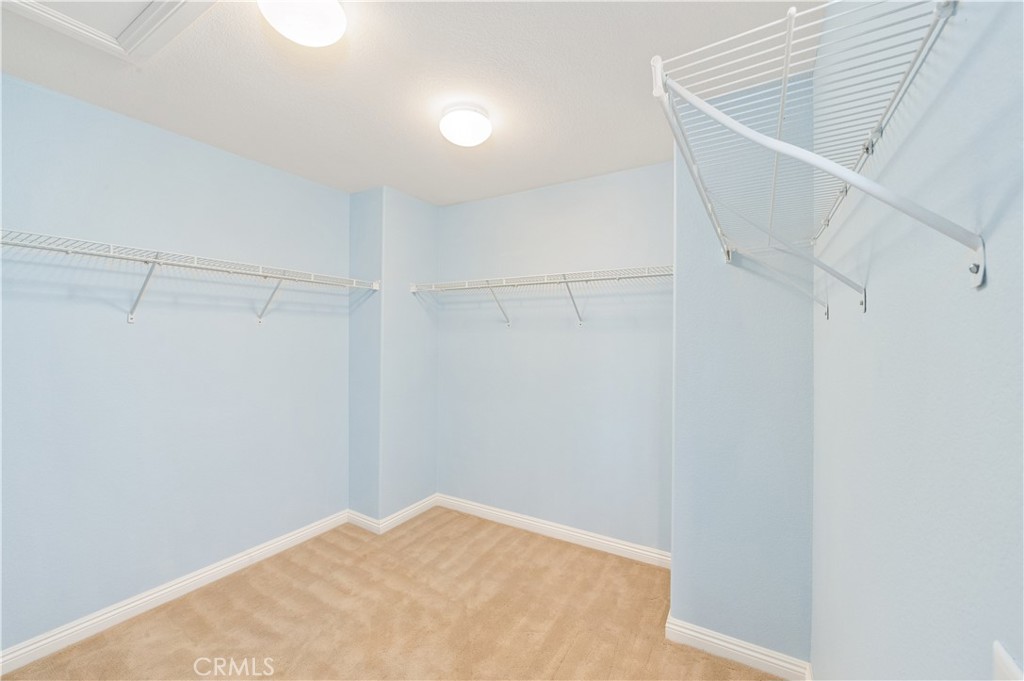 6469 Cattleman Drive