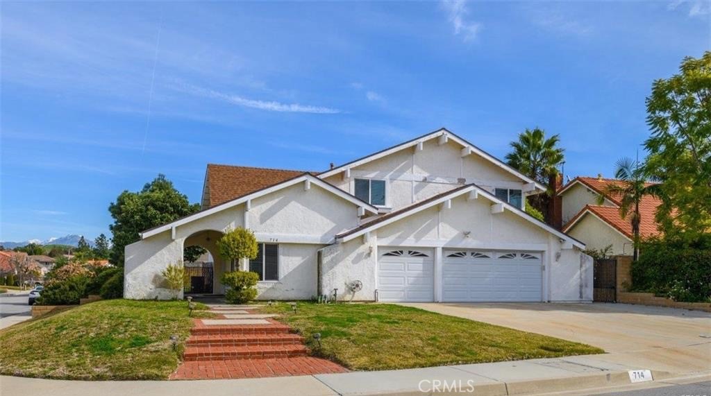 714 Flint Spear Road