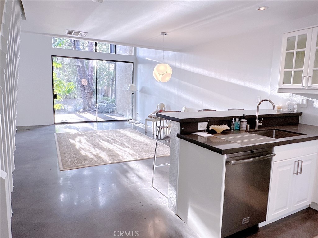 4140 Workman Mill Road 222