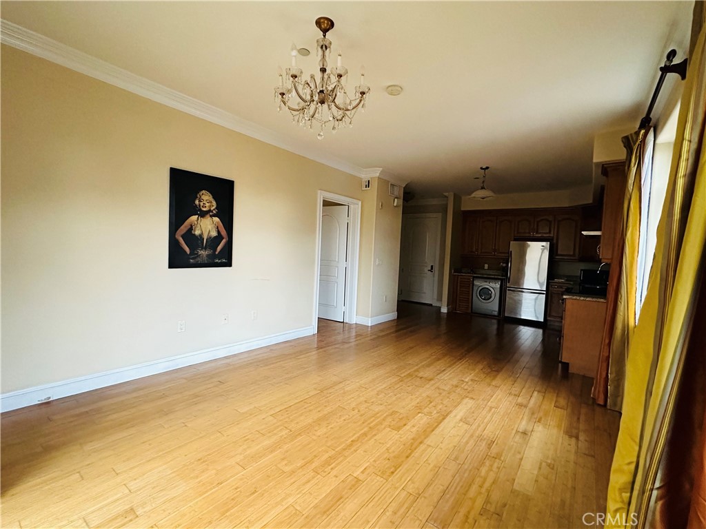 13798 Roswell Avenue A118
