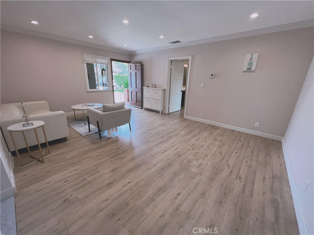 309 N Maplewood Avenue
