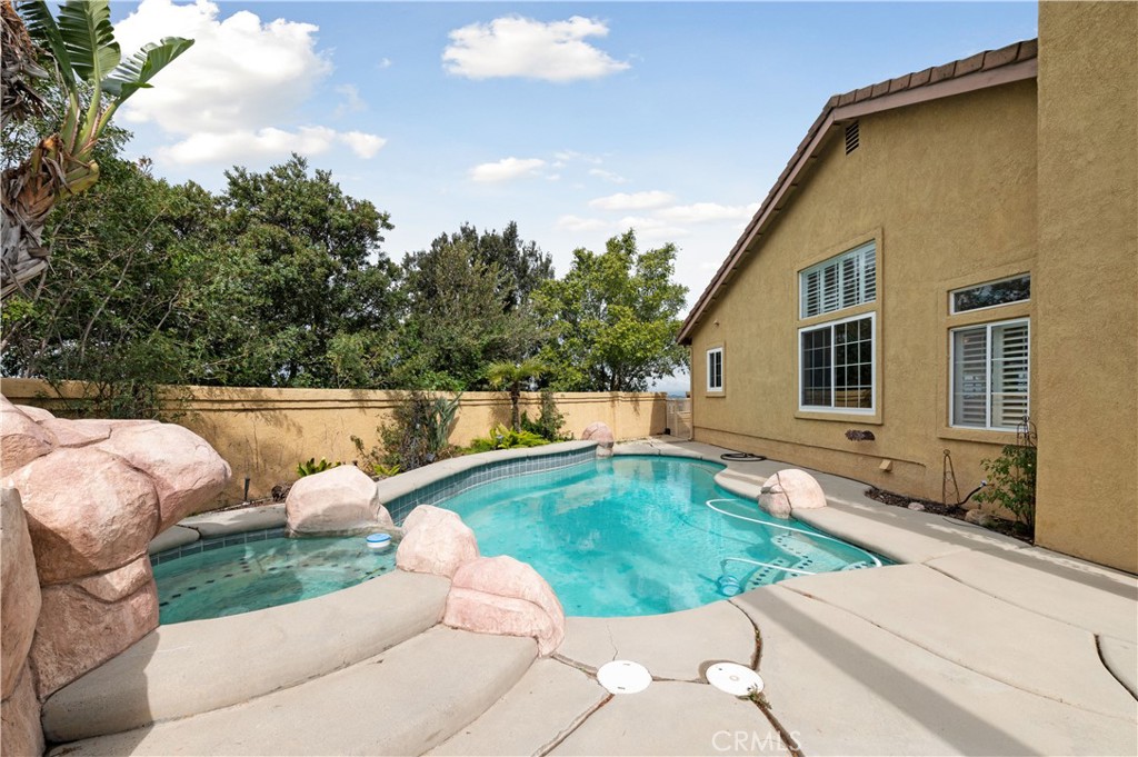 16236 High Vista Lane