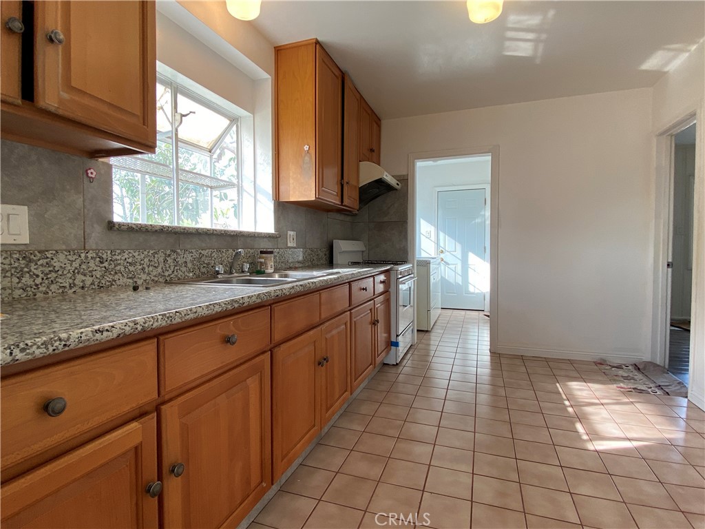 217 Hazell Way