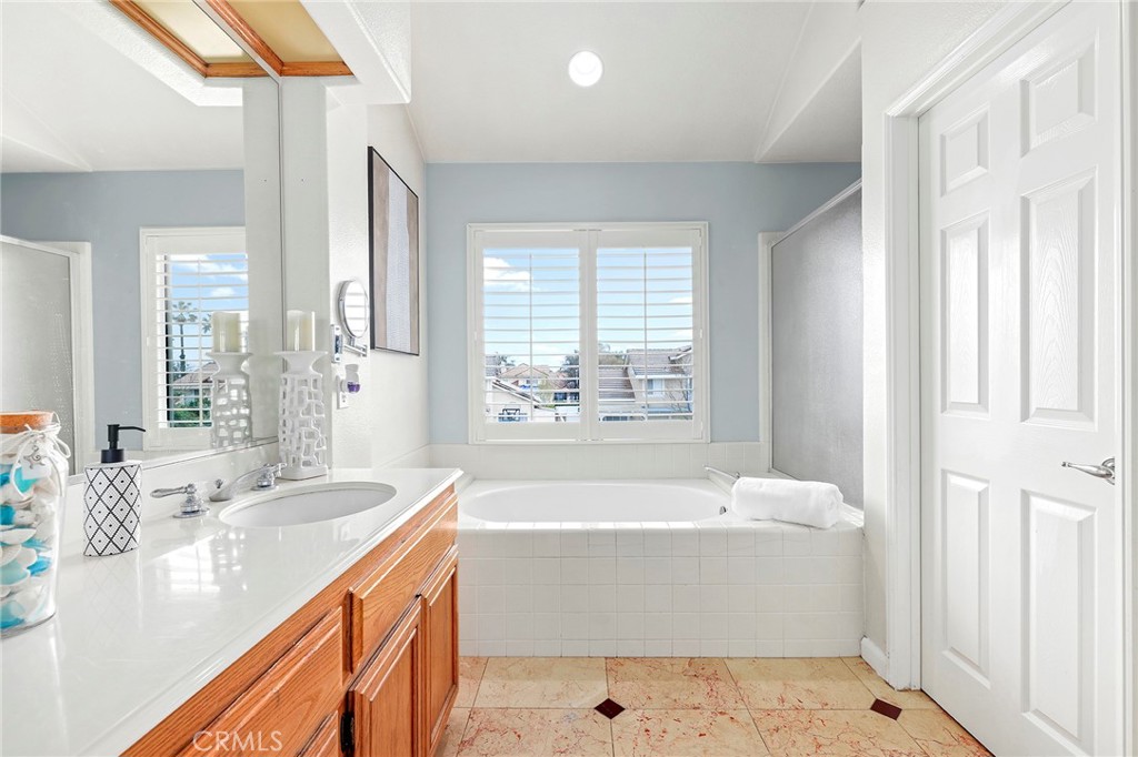 14117 Dartmouth Court