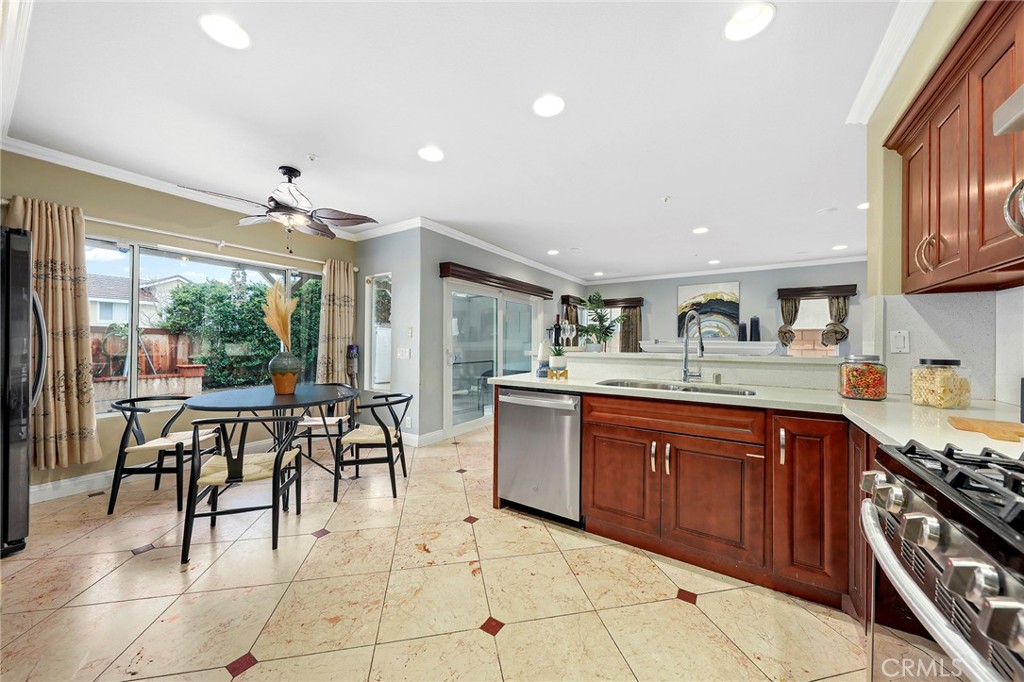 14117 Dartmouth Court