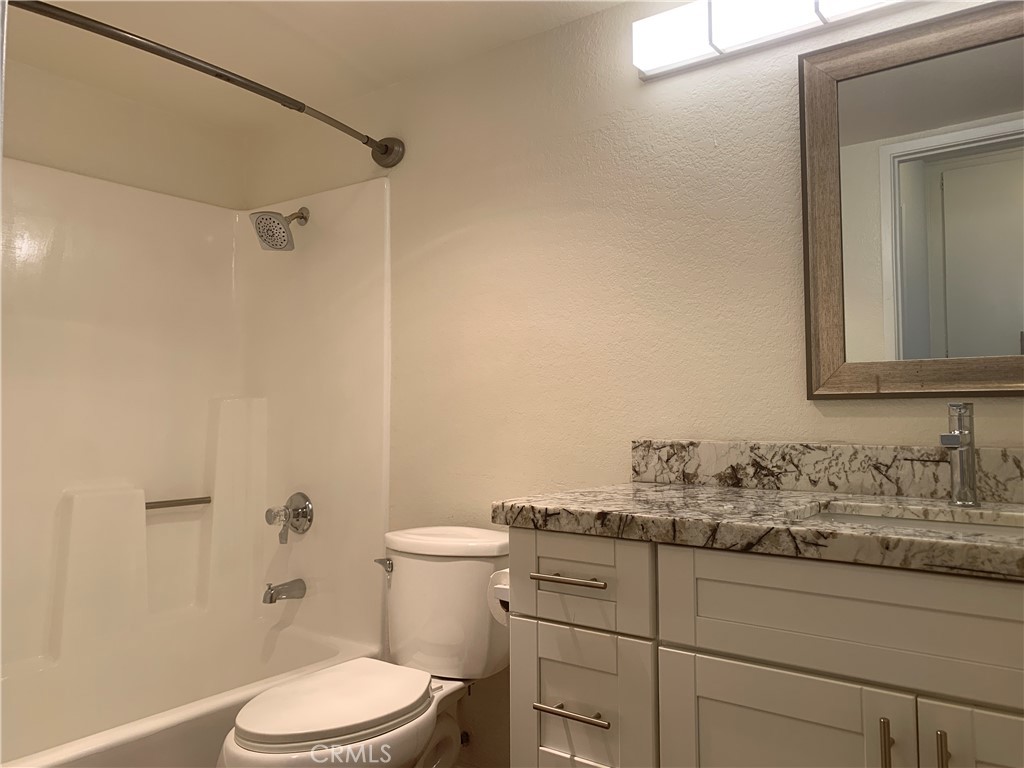 20702 El Toro Road 83