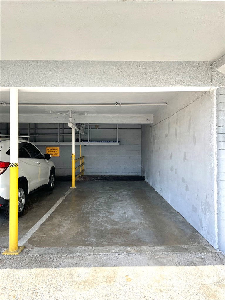 149 S Sierra Madre Boulevard 5