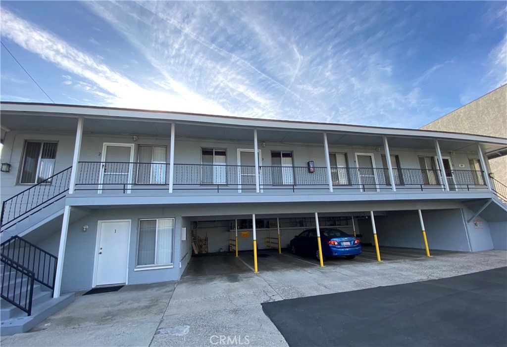 149 S Sierra Madre Boulevard 5