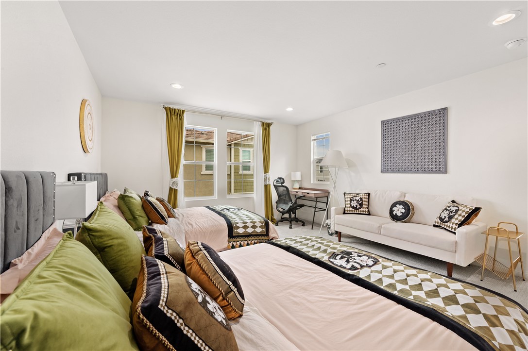 16020 Tanzinite Lane