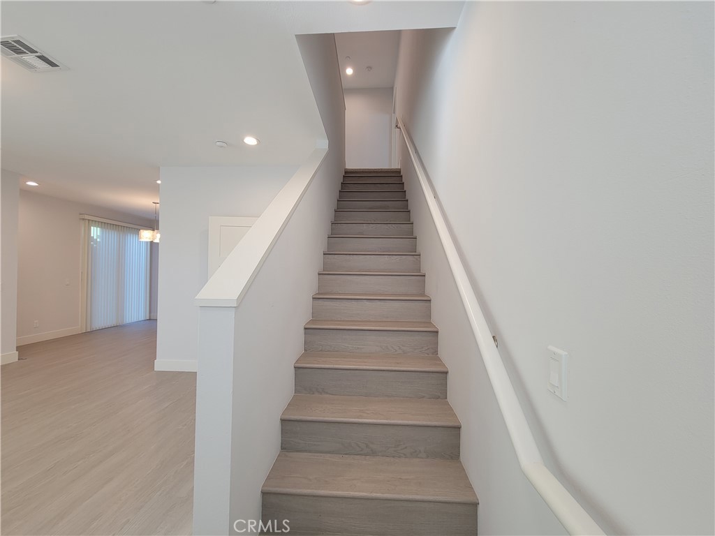 116 N Oak Avenue