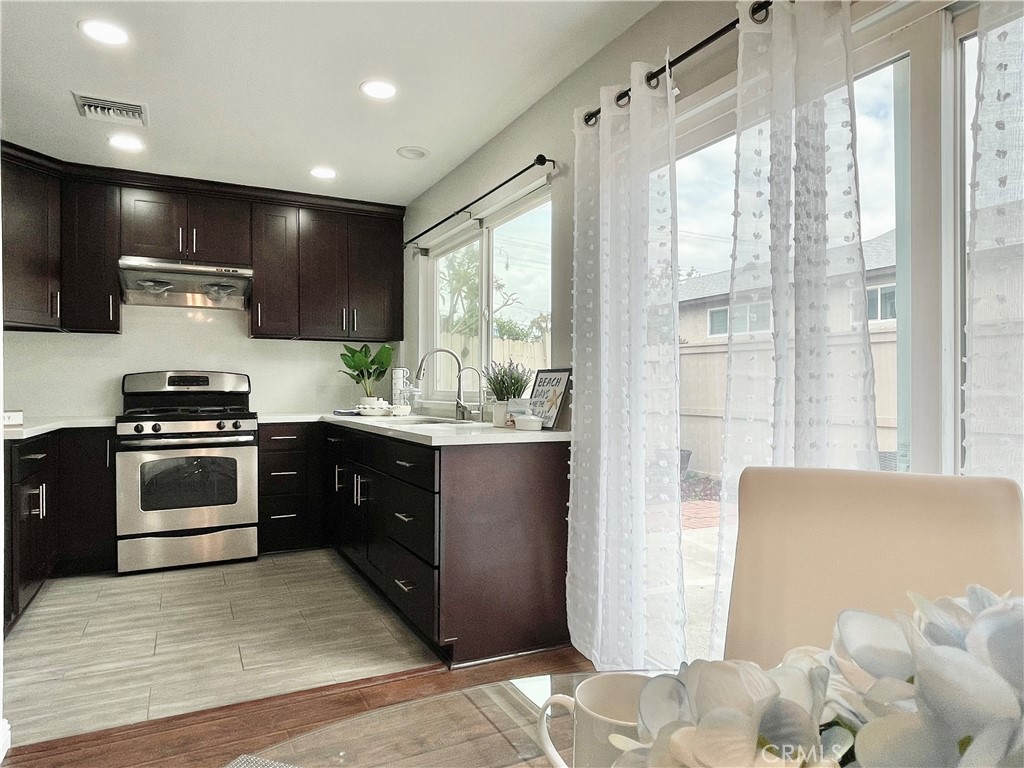 332 W Saint Andrews Lane