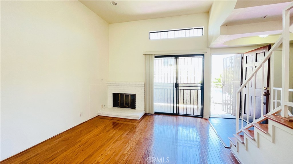 1616 S 5th Street E