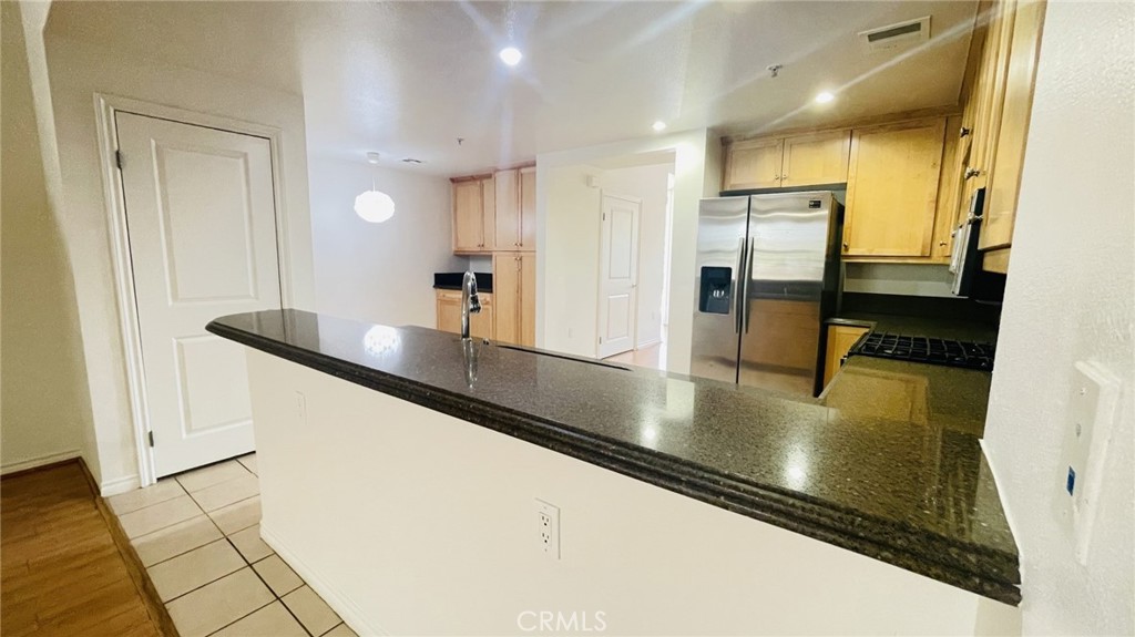 89 E Commonwealth Avenue 1K