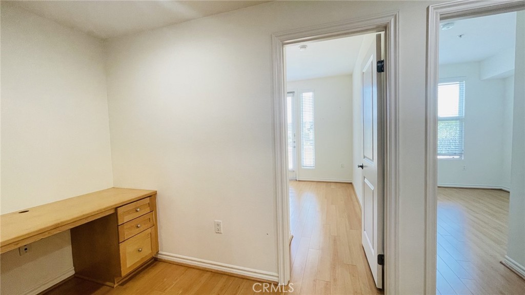 89 E Commonwealth Avenue 1K