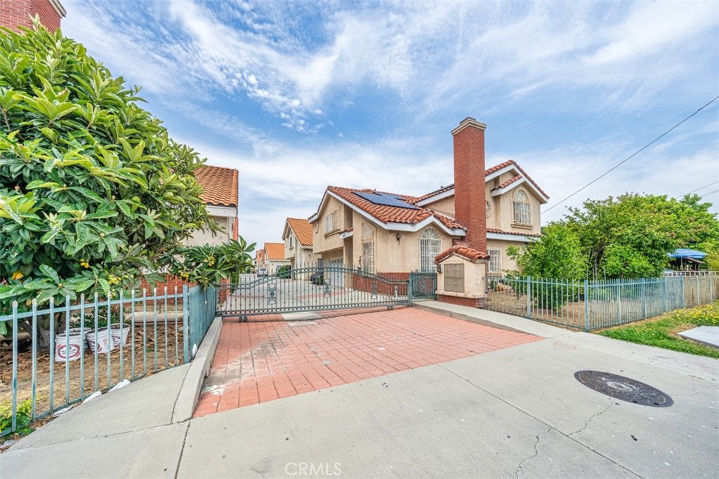 11161 Elliott Avenue
