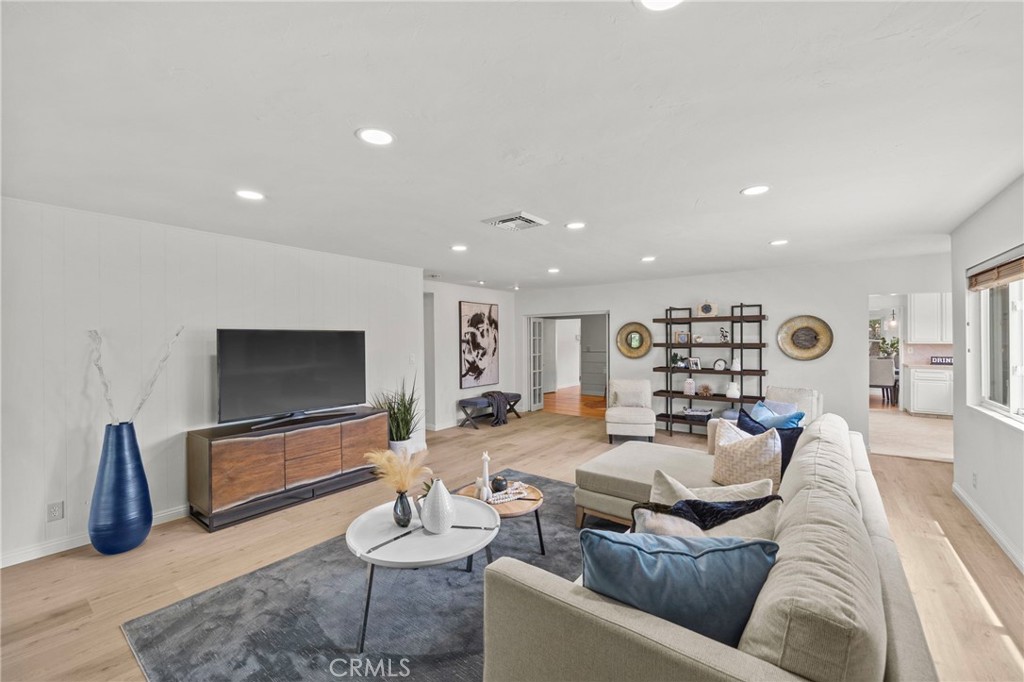 10685 Lora Street