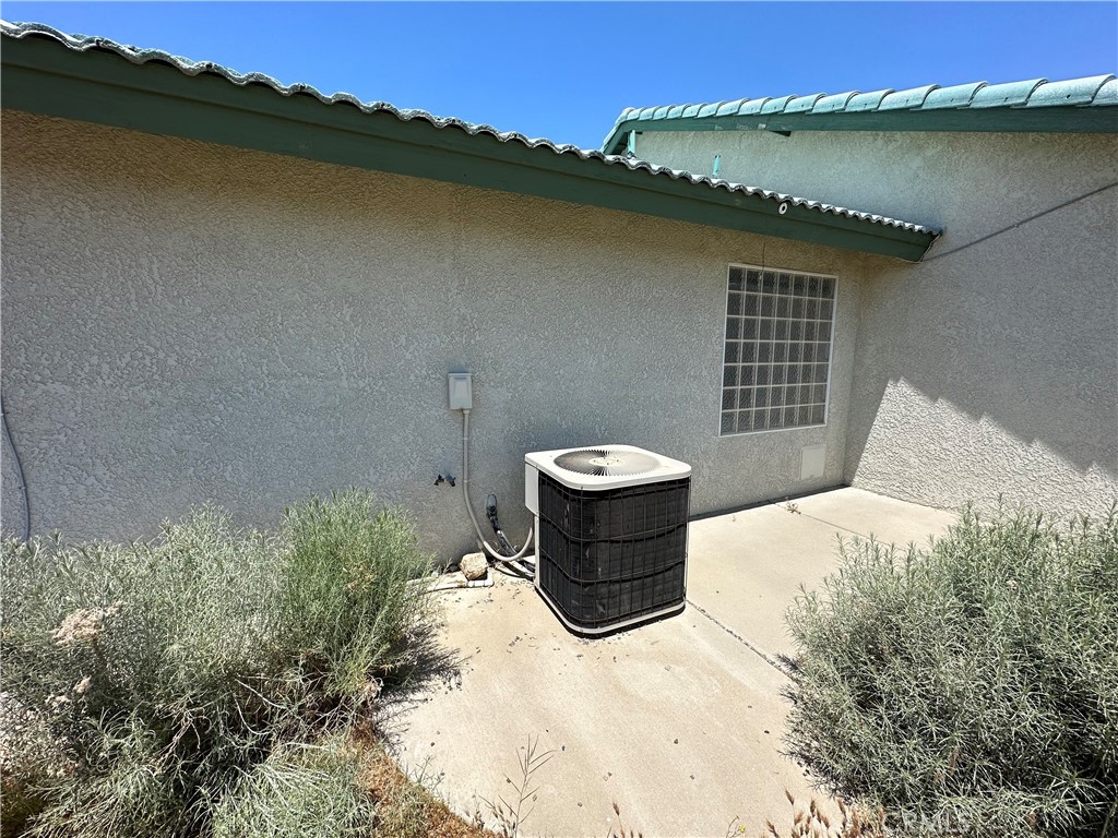 9125 Woodcliff Road