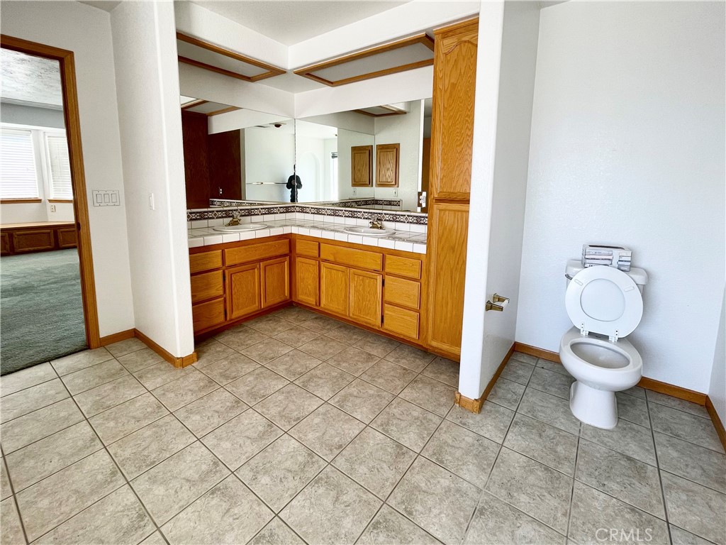 9125 Woodcliff Road