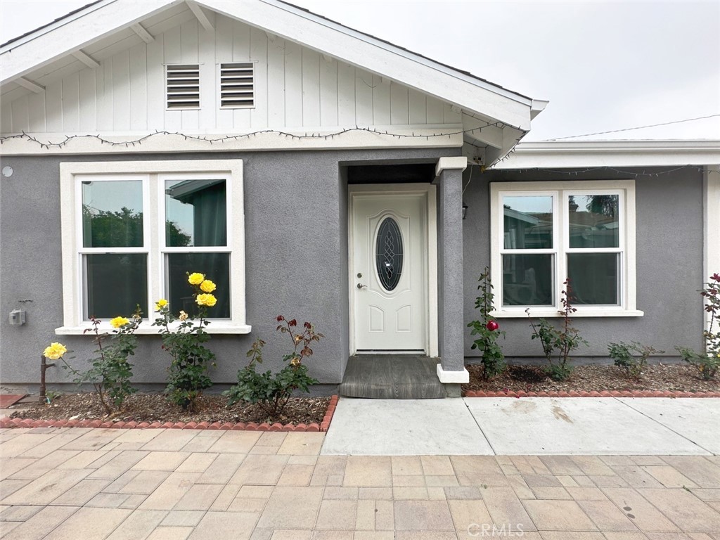 1629 Alegro Square