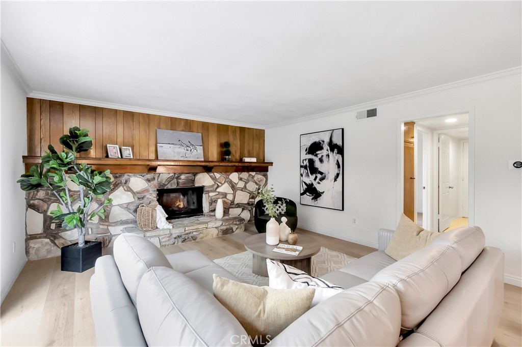 1815 Pavas Court