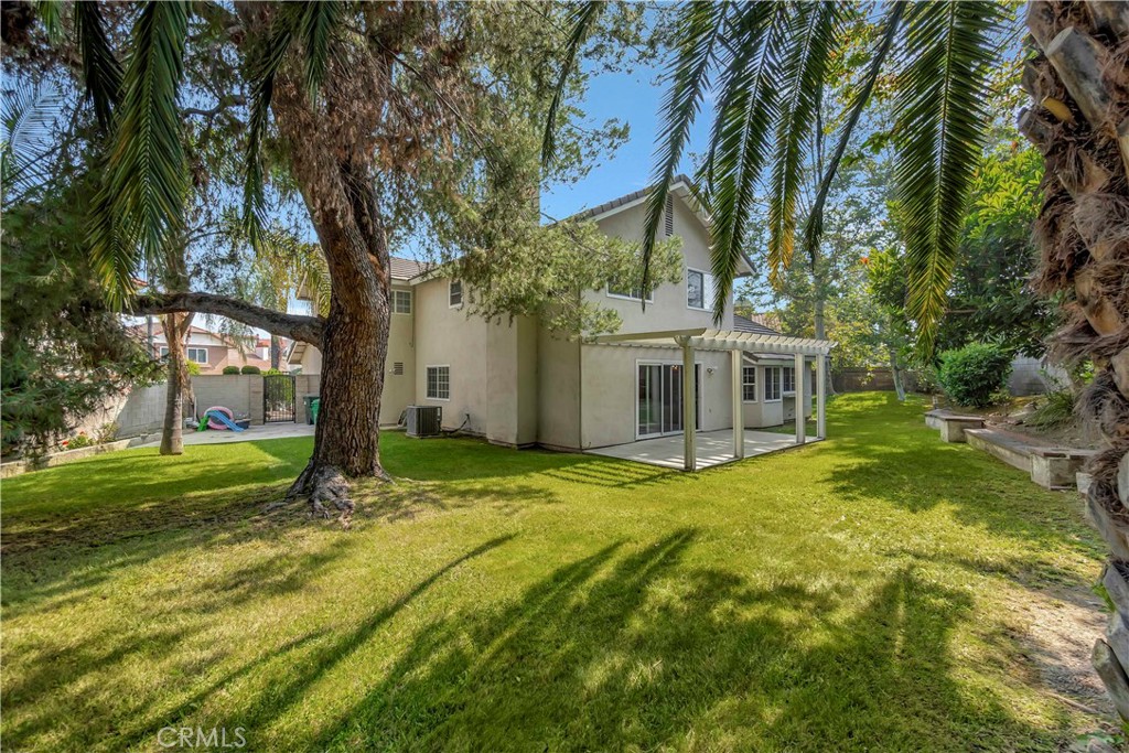 1815 Pavas Court