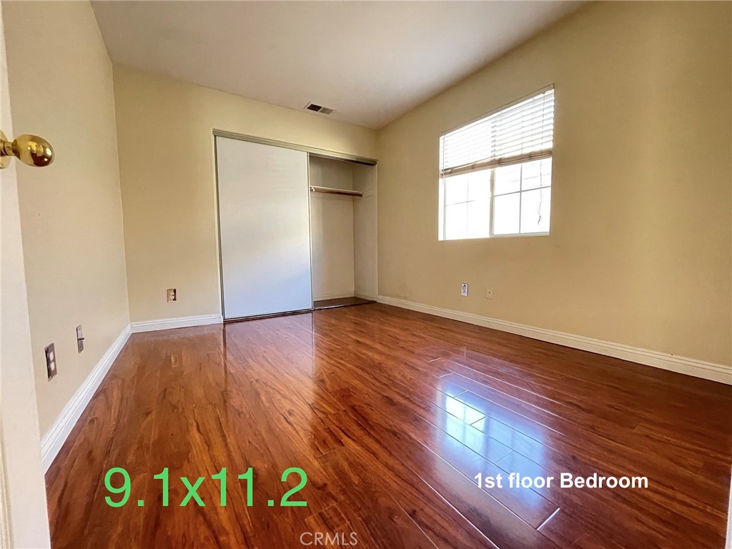 5404 Gateway Drive