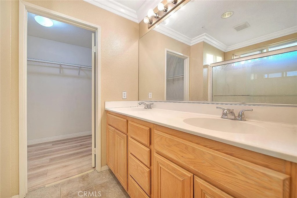 6150 Bel Air Drive