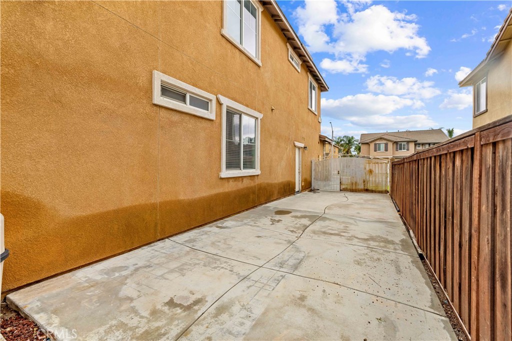 19814 Paso Robles Drive