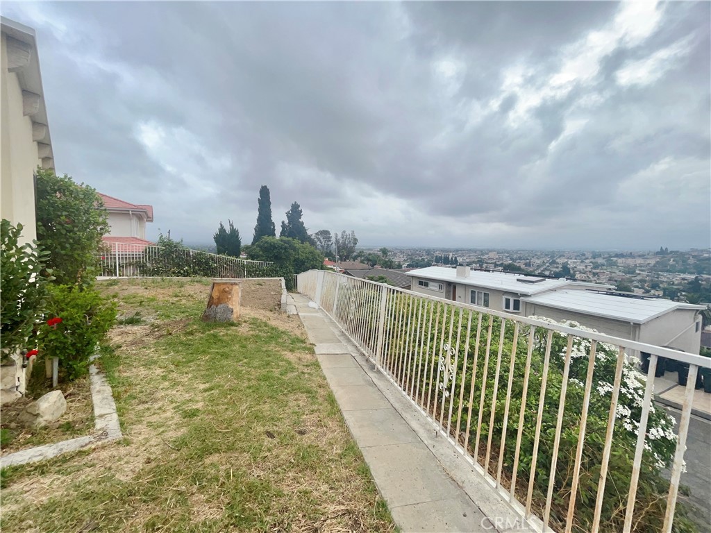 333 Montechico Dr