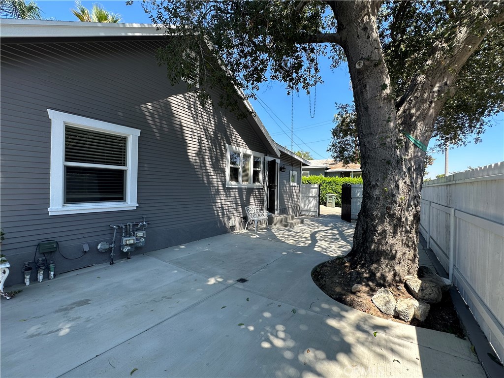 414 Vista Avenue