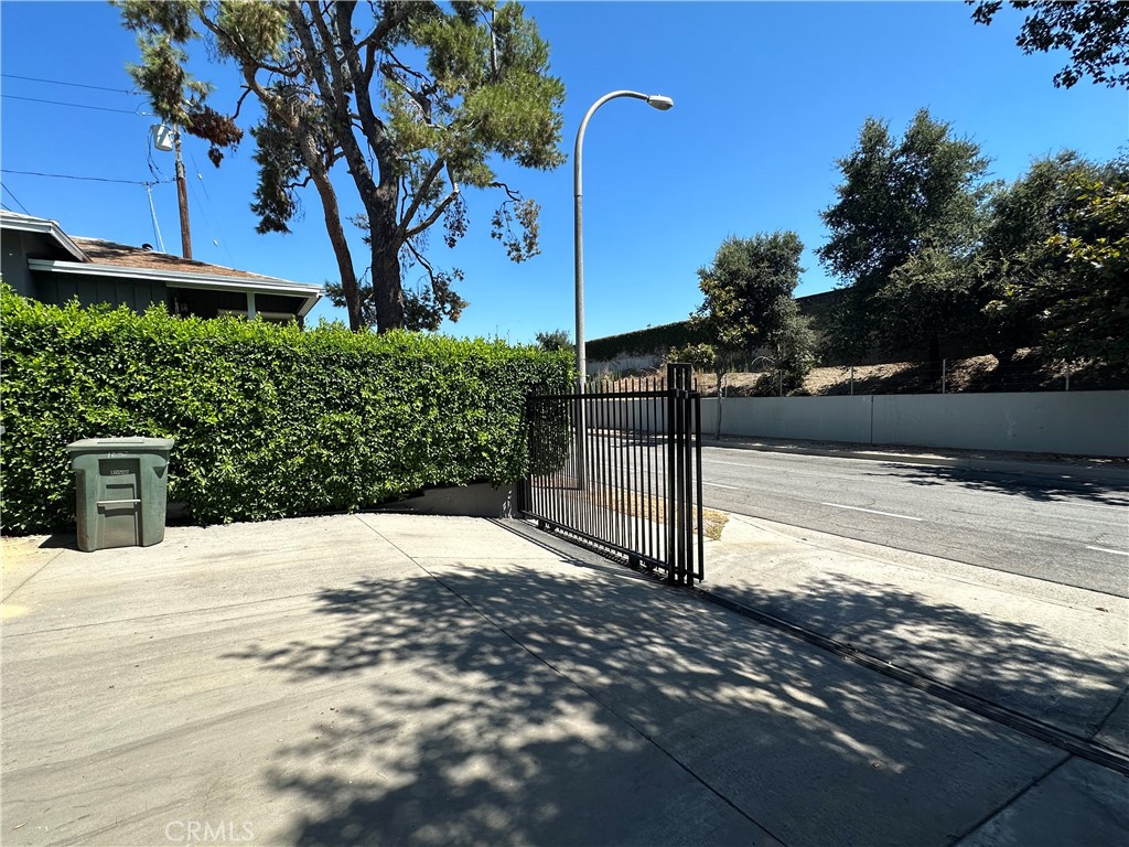 414 Vista Avenue