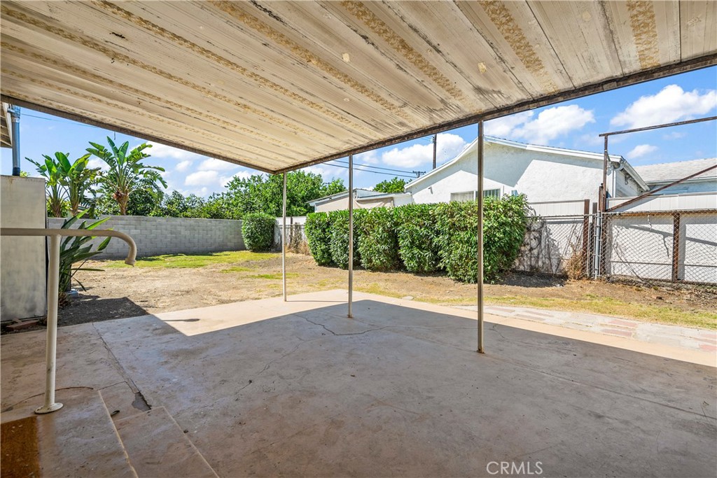 647 Ashcomb Drive