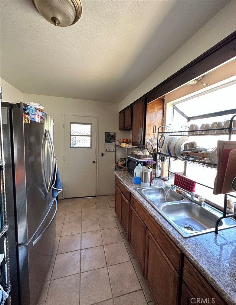 1150 W Stoneridge Court
