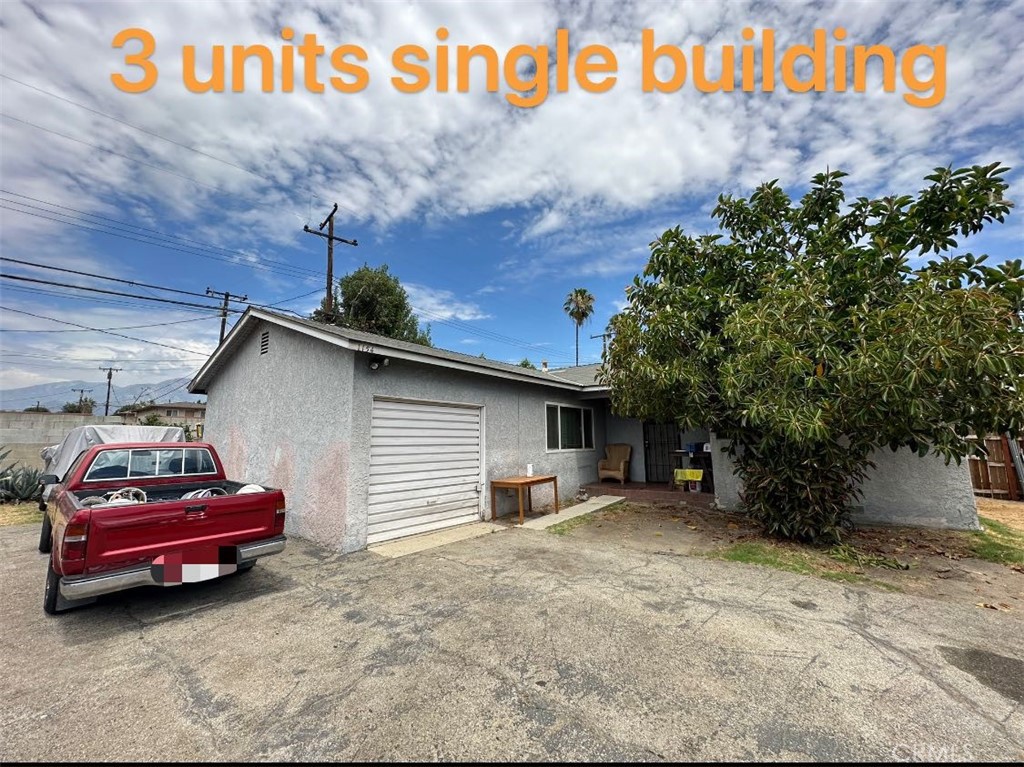 1150 W Stoneridge Court