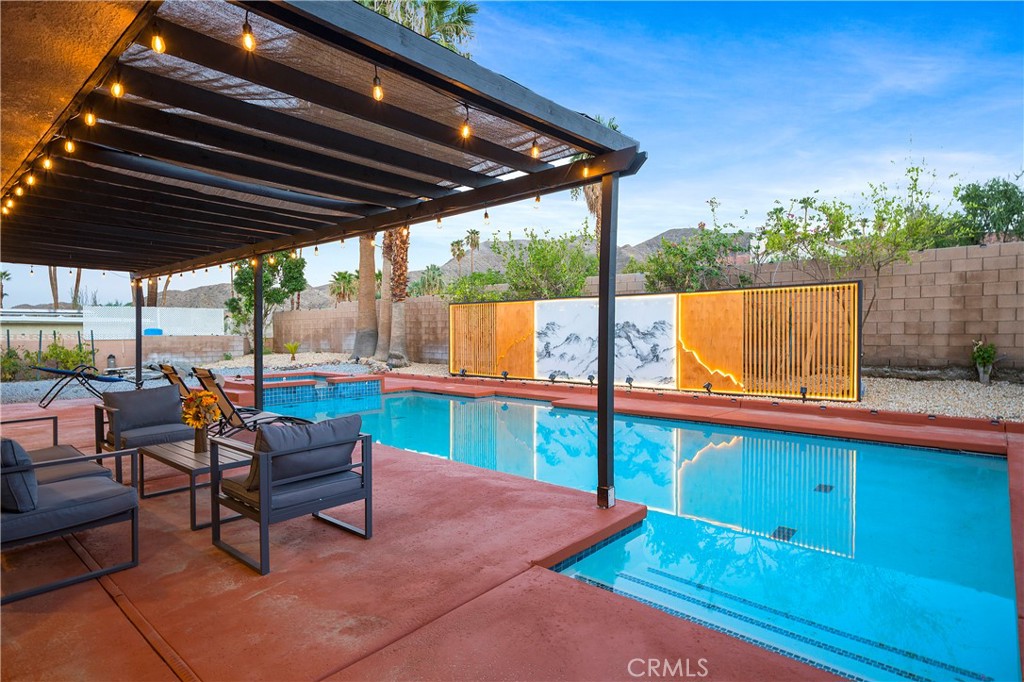 68323 Moonlight Drive