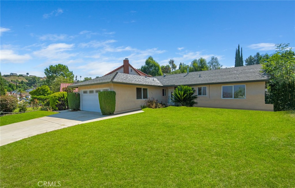 332 N Platina Drive