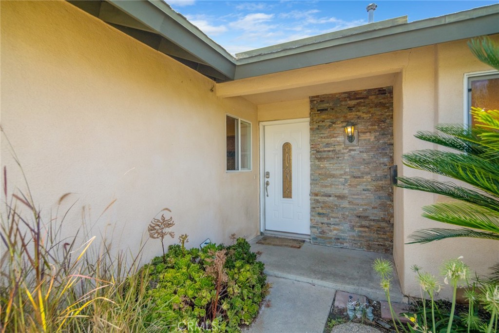 332 N Platina Drive