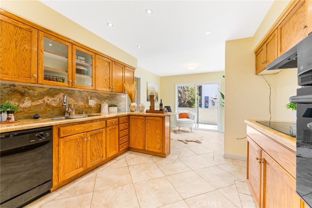 332 N Platina Drive