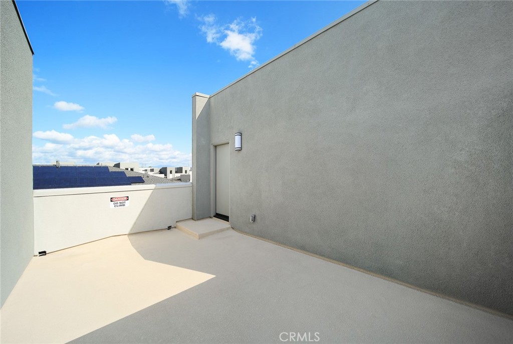 1614 W Bushell Street