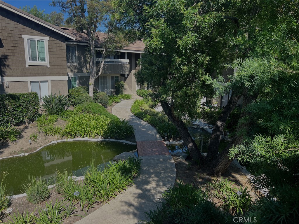 176 Streamwood