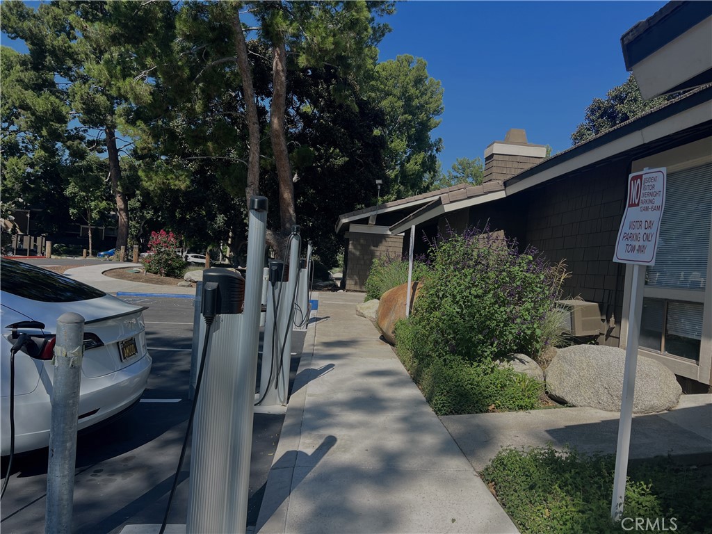 176 Streamwood