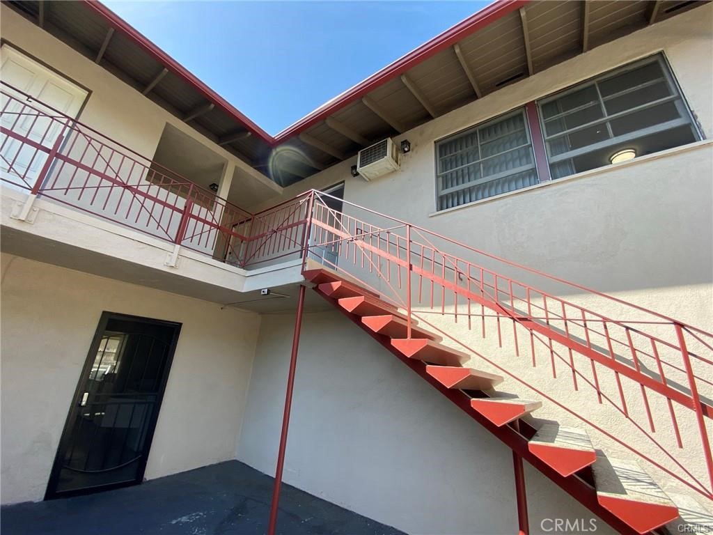 331 E Live Oak Street