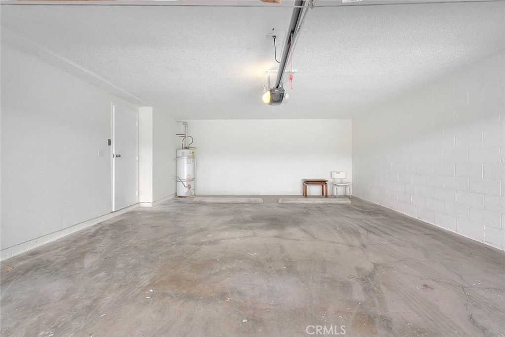 117 N Moore Avenue E