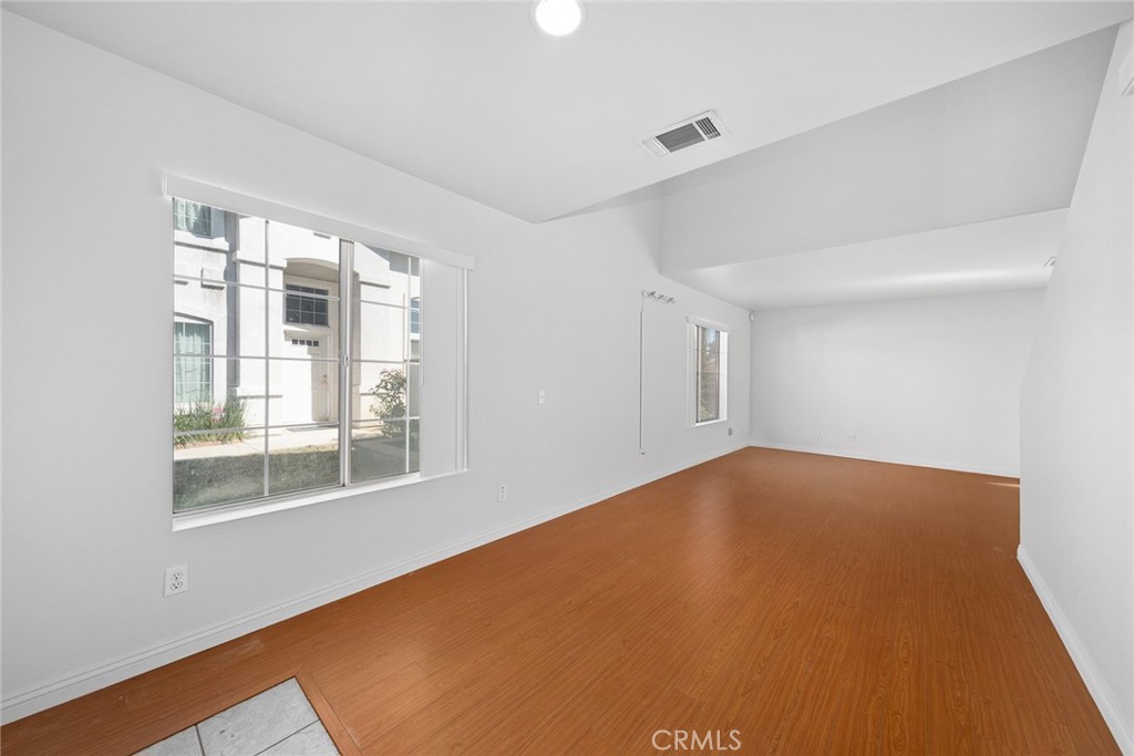 12826 Pinhiero Place