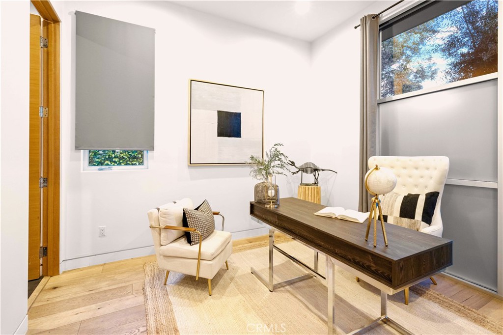 737 N Cherokee Avenue