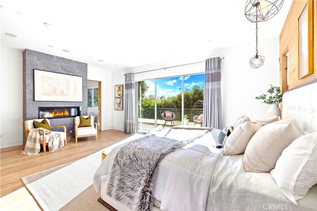 737 N Cherokee Avenue