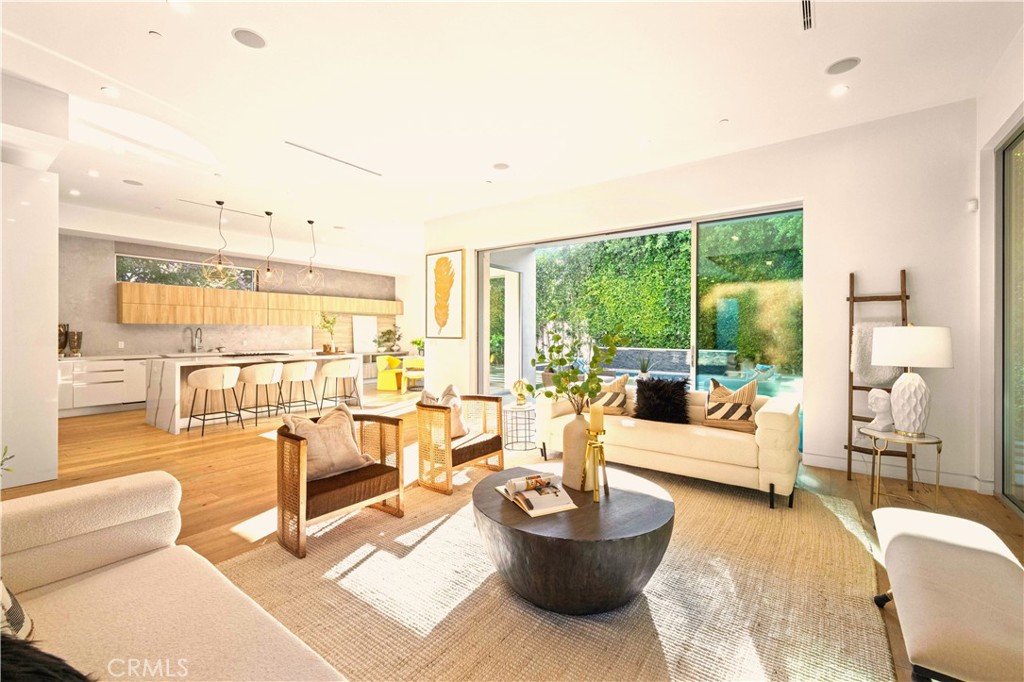 737 N Cherokee Avenue