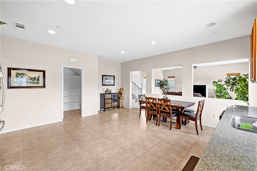 36592 Straightaway Drive