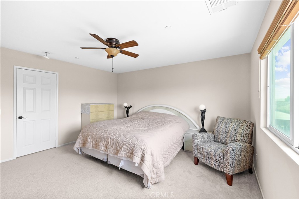 36592 Straightaway Drive