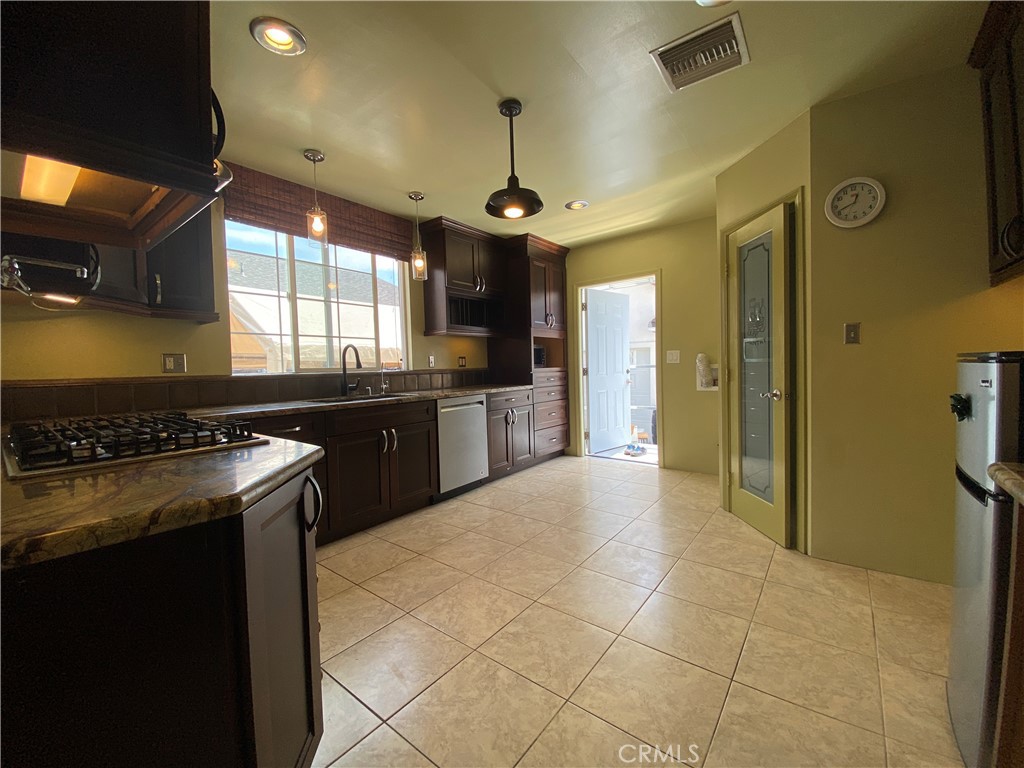 8616 Edmond Drive